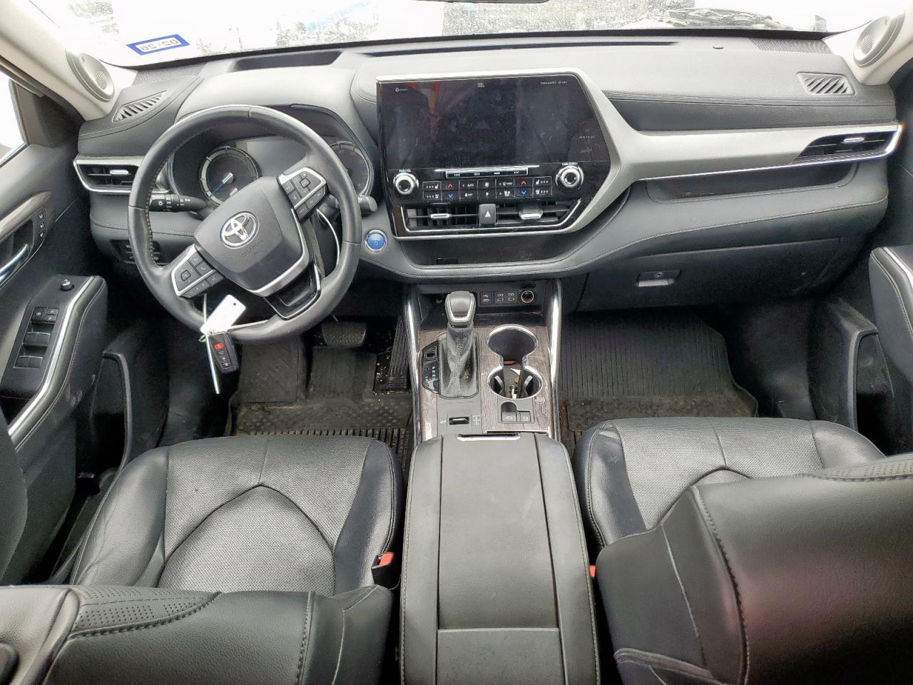 2022 Toyota Highlander Hybrid Platinum VIN: 5TDEBRCH0NS085528 Lot: 57013585