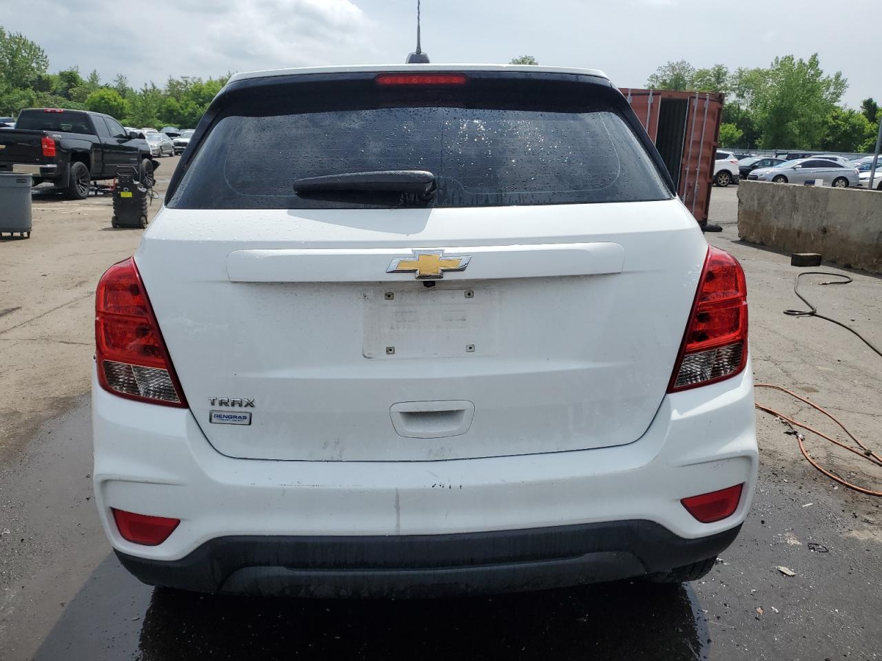 2018 Chevrolet Trax Ls VIN: KL7CJKSB3JB527750 Lot: 57049335