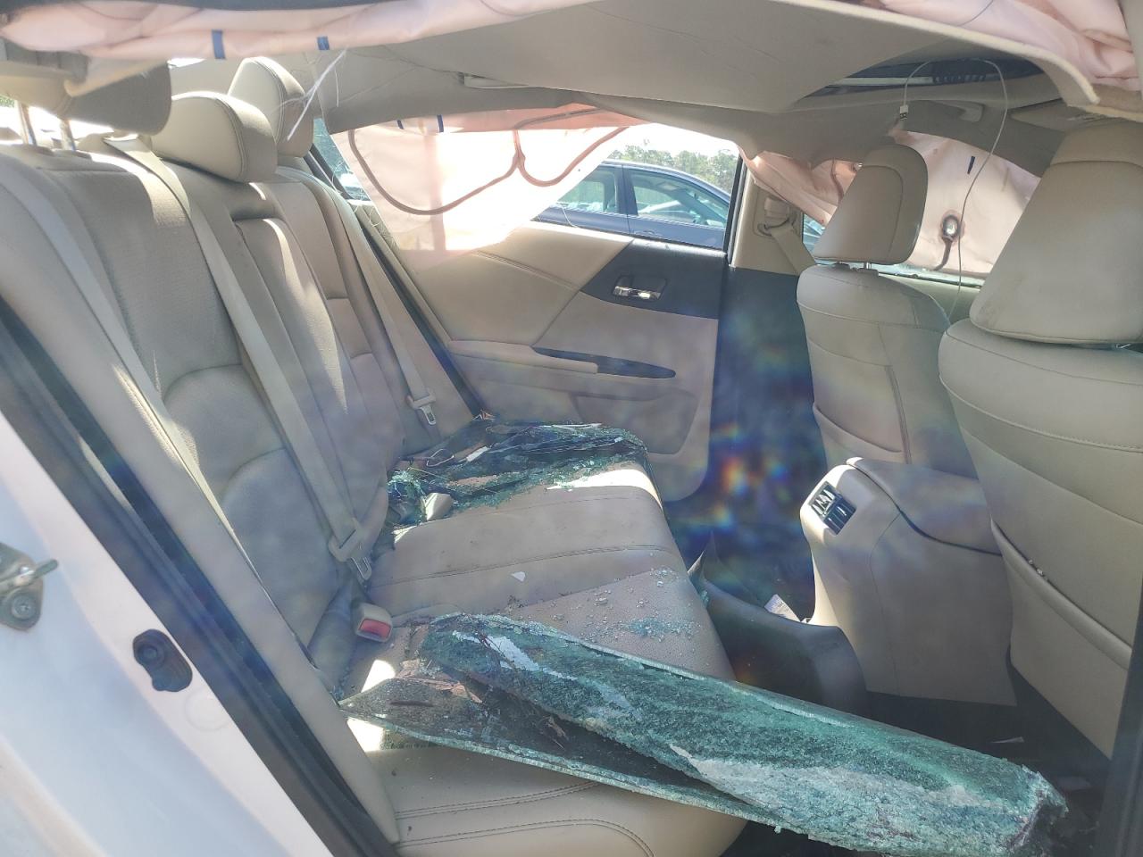 2015 Honda Accord Touring Hybrid VIN: 1HGCR6F75FA009100 Lot: 56545395