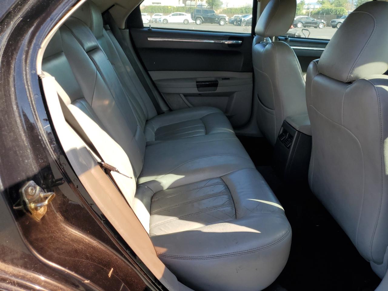 2006 Chrysler 300C VIN: 2C3KA63H06H365541 Lot: 59173195