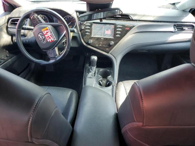  TOYOTA CAMRY 2020 Червоний