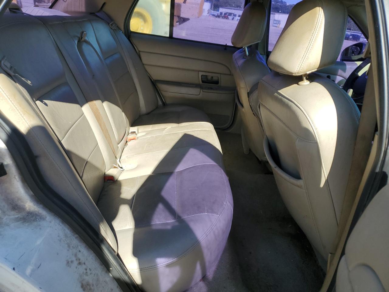 2007 Ford Crown Victoria Lx VIN: 2FAFP74V67X156243 Lot: 57850725