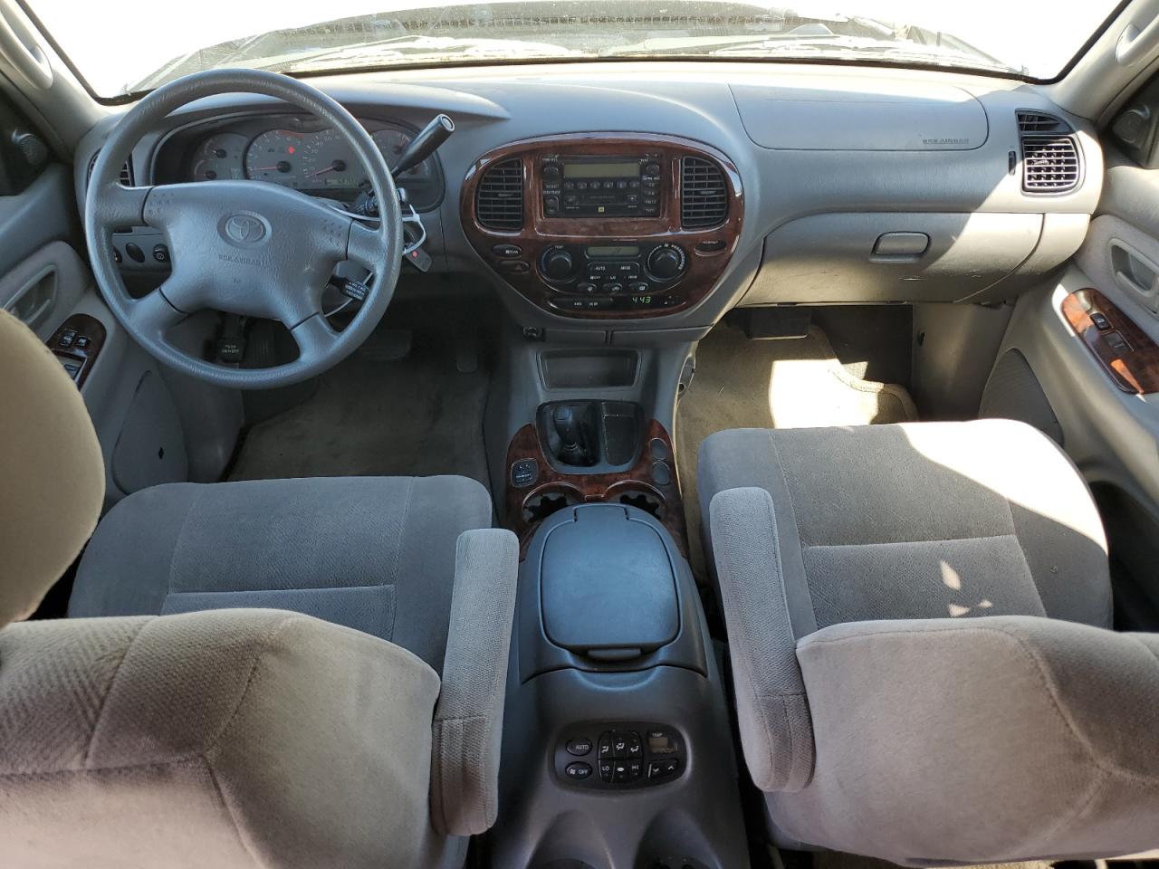 2002 Toyota Sequoia Sr5 VIN: 5TDBT44A92S133513 Lot: 56760975