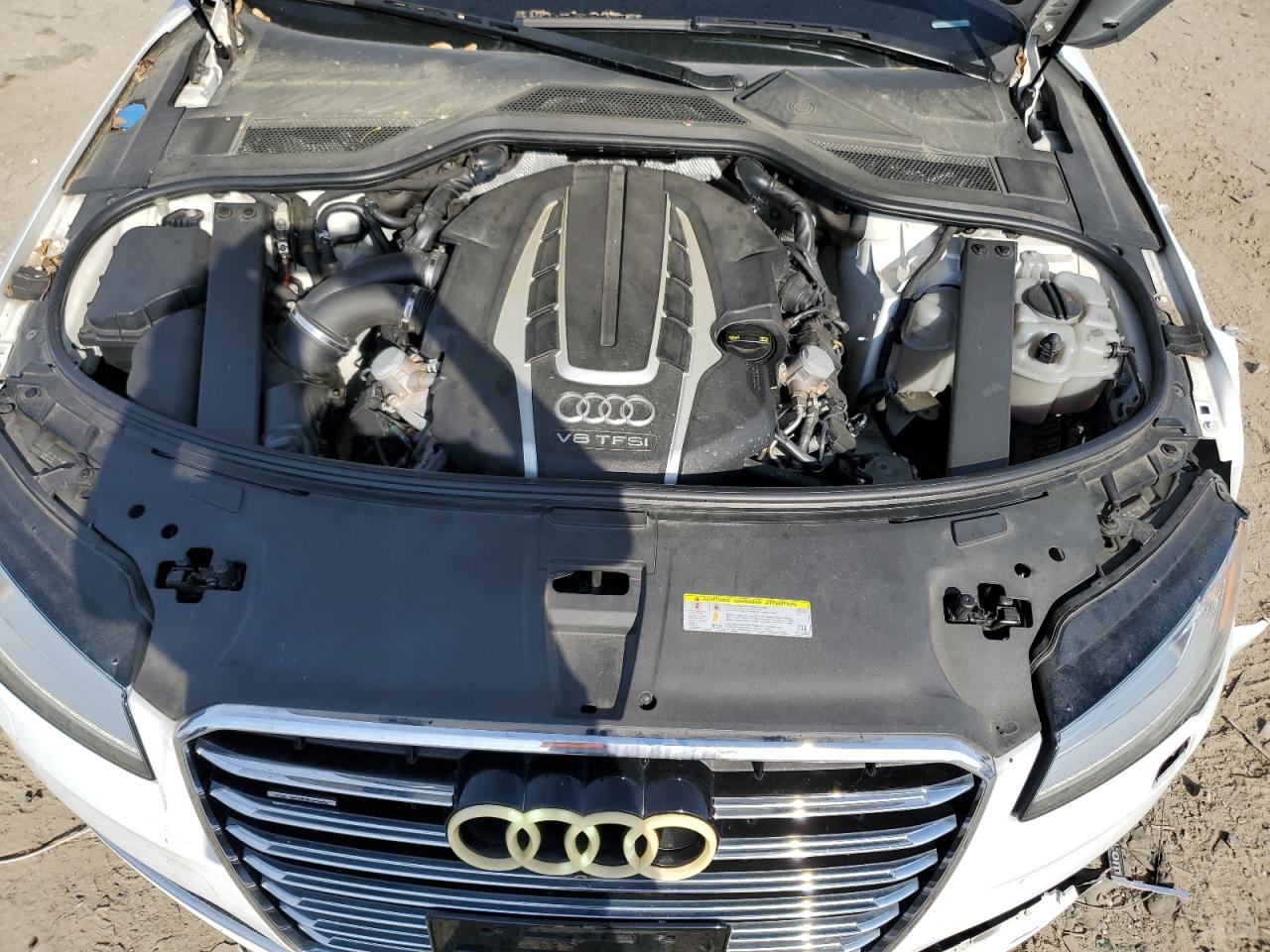 2015 Audi A8 L Quattro VIN: WAU32AFD6FN006093 Lot: 55259555