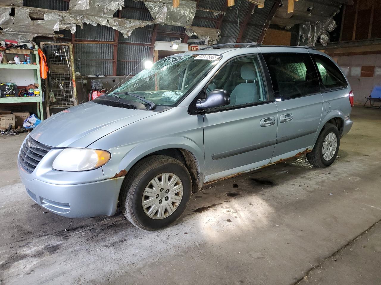 2006 Chrysler Town & Country de vânzare în Albany, NY - Front End
