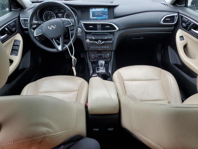  INFINITI QX30 2017 Серебристый