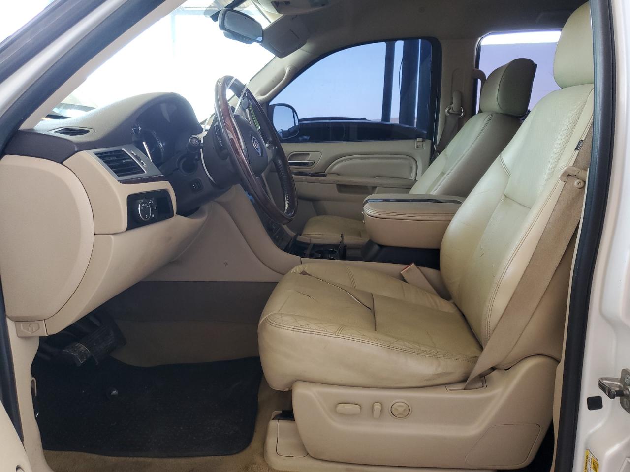 2011 Cadillac Escalade VIN: 1GYS3AEF4BR160457 Lot: 57258145