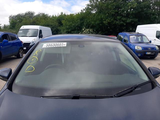 2011 VOLKSWAGEN GOLF MATCH