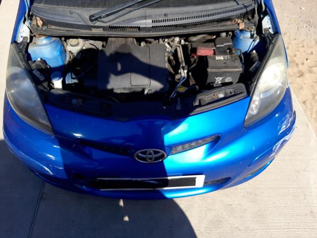 2010 TOYOTA AYGO BLUE