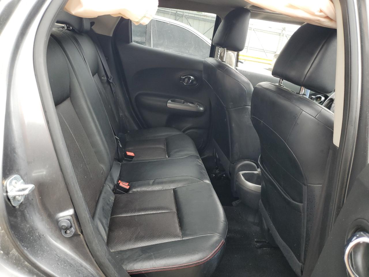 2015 Nissan Juke S VIN: JN8AF5MV2FT550107 Lot: 56124025
