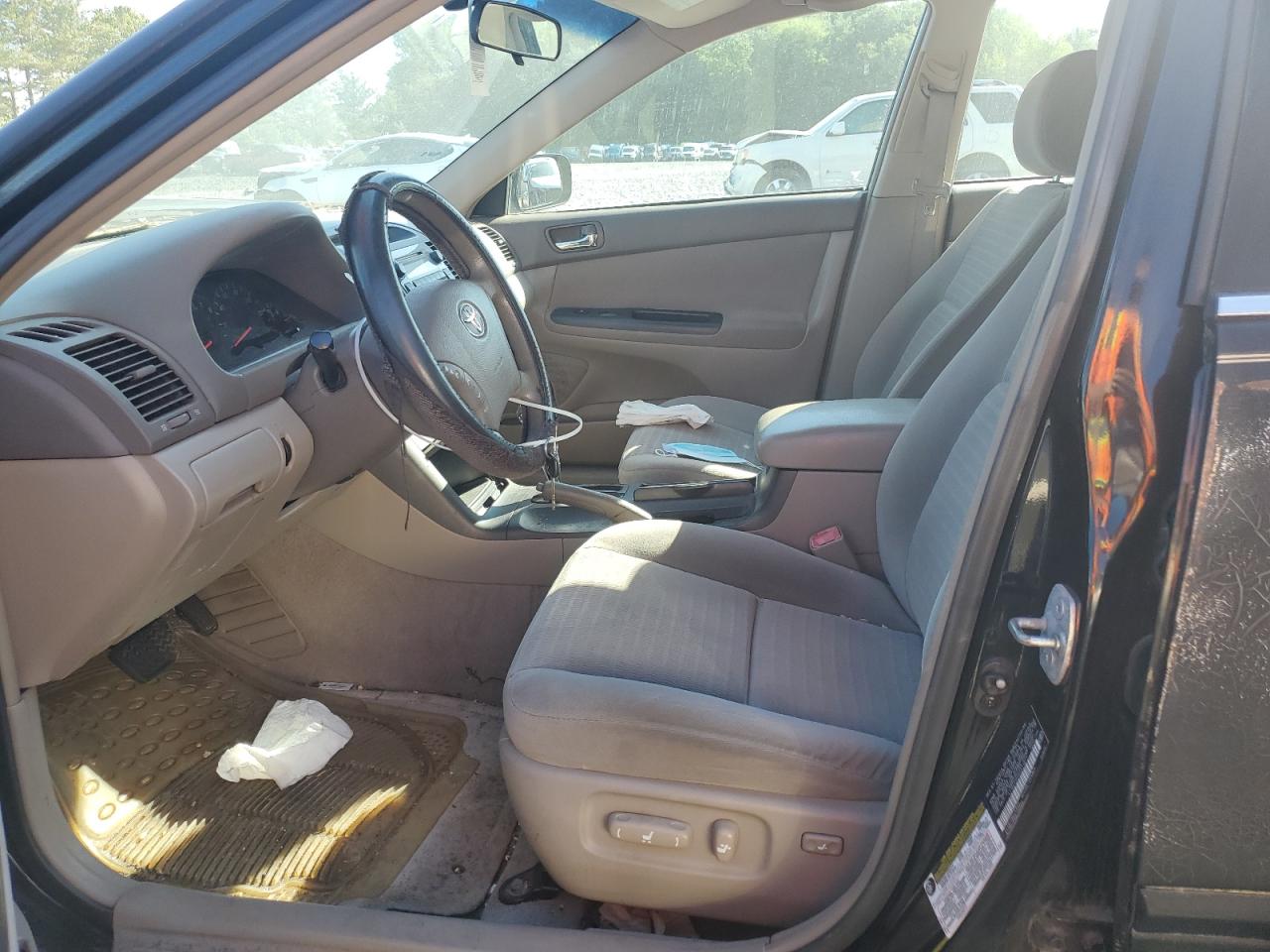 2005 Toyota Camry Le VIN: 4T1BE32K25U421871 Lot: 56764805