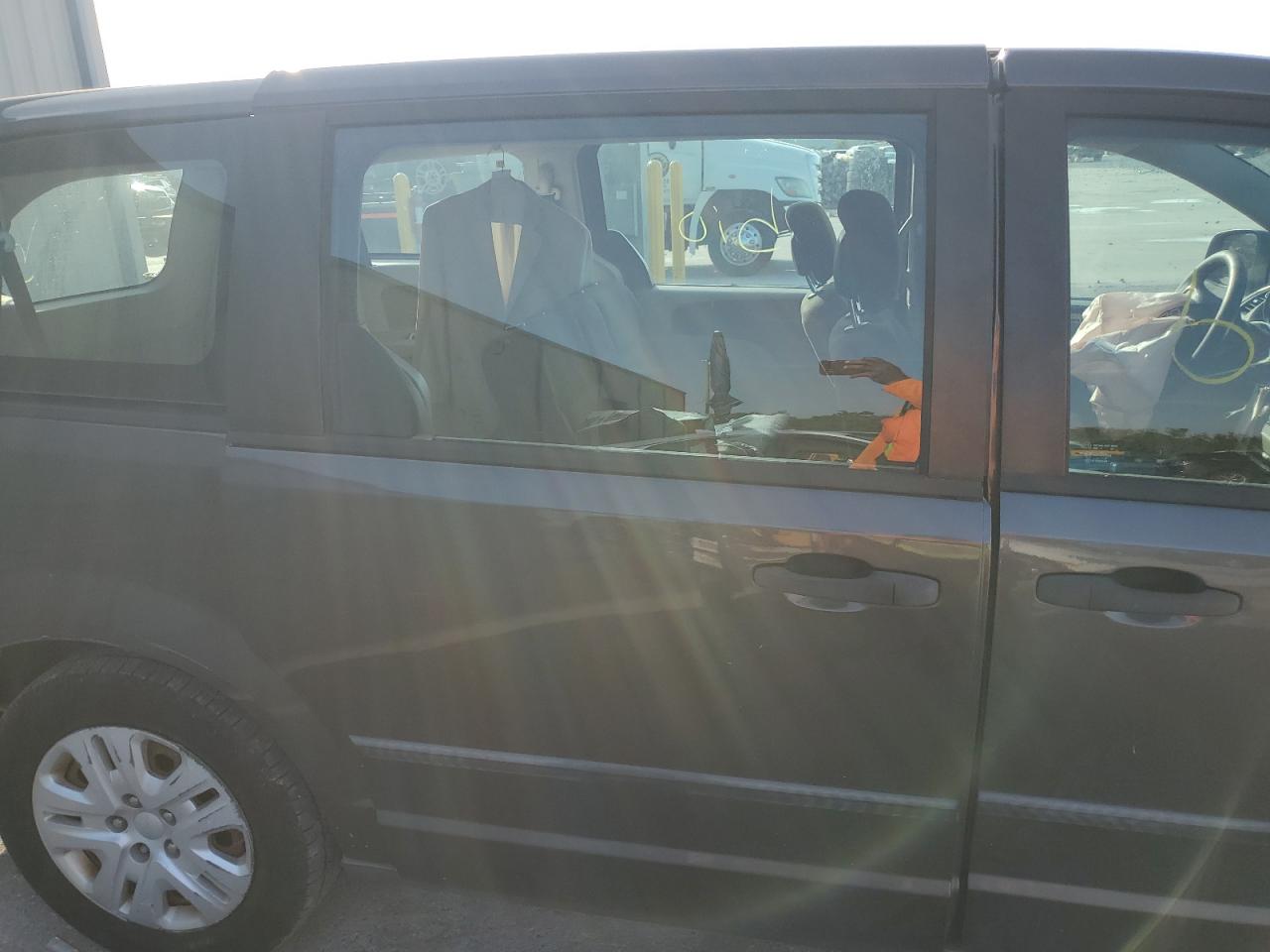 2015 Dodge Grand Caravan Se VIN: 2C4RDGBG6FR568881 Lot: 57935395