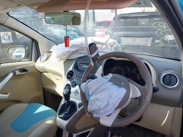 2011 FORD KA ZETEC