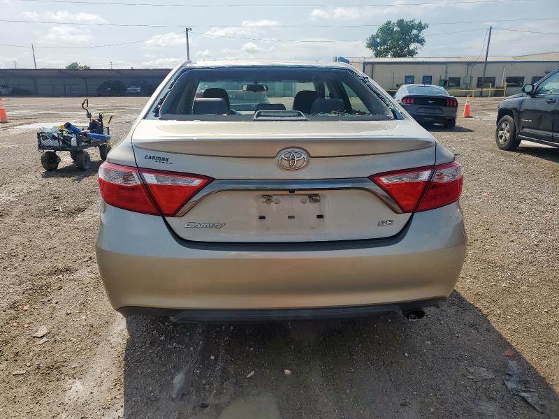  TOYOTA CAMRY 2016 Серебристый