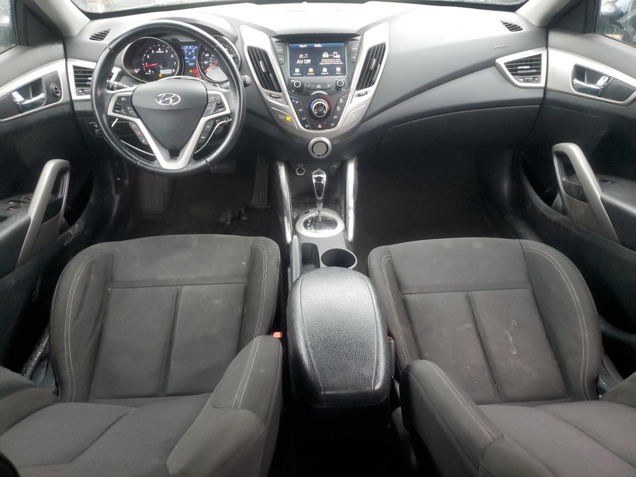 2017 Hyundai Veloster VIN: KMHTC6AD3HU307414 Lot: 70887375