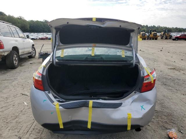  TOYOTA COROLLA 2016 Srebrny
