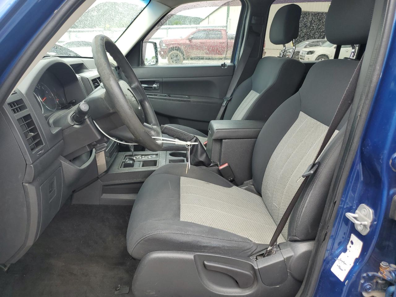 2010 Jeep Liberty Sport VIN: 1J4PN2GK2AW115601 Lot: 56647375