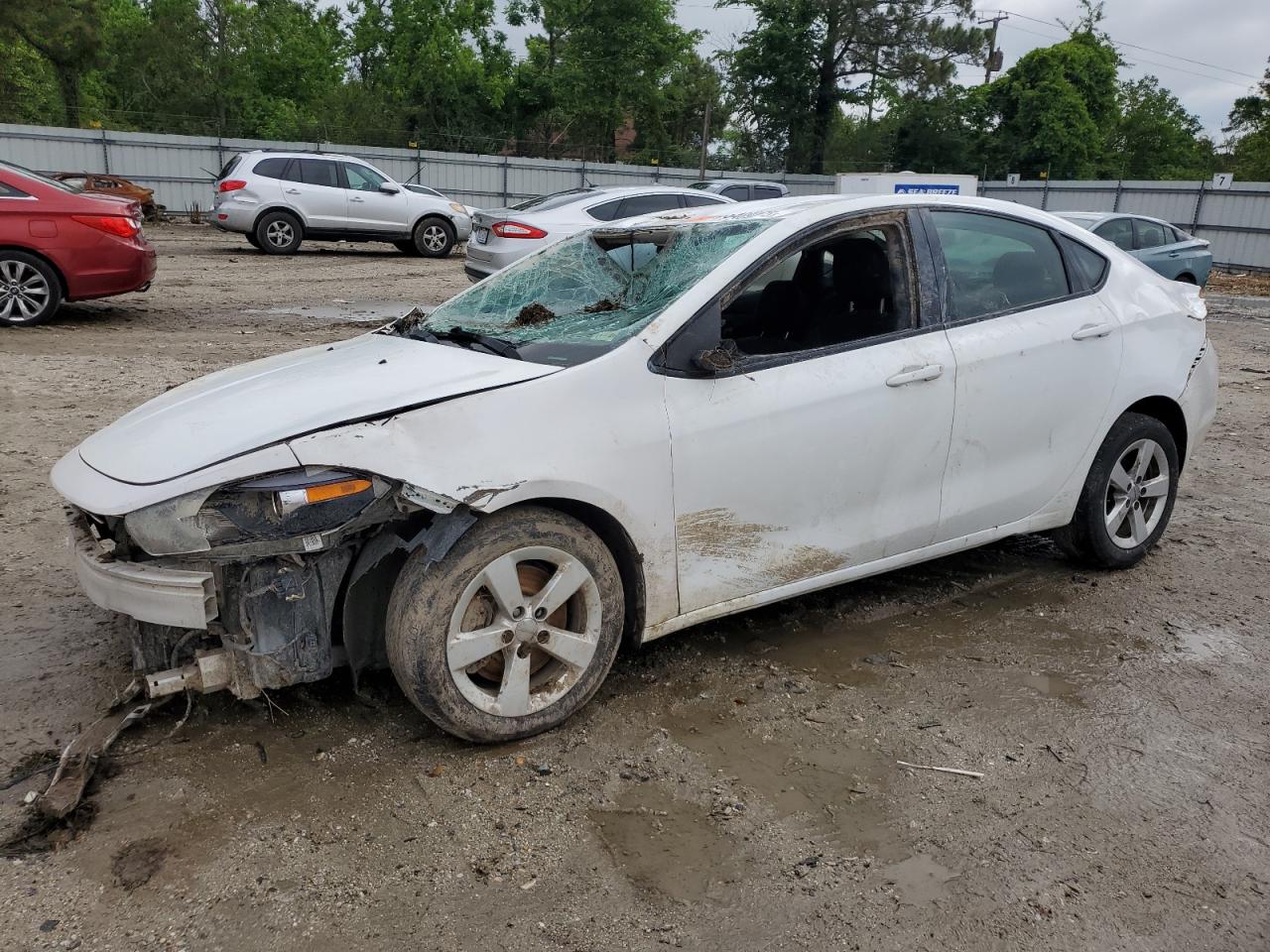 2016 Dodge Dart Sxt zu verkaufen in Hampton, VA - All Over