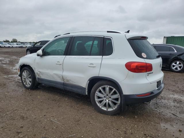  VOLKSWAGEN TIGUAN 2016 Biały