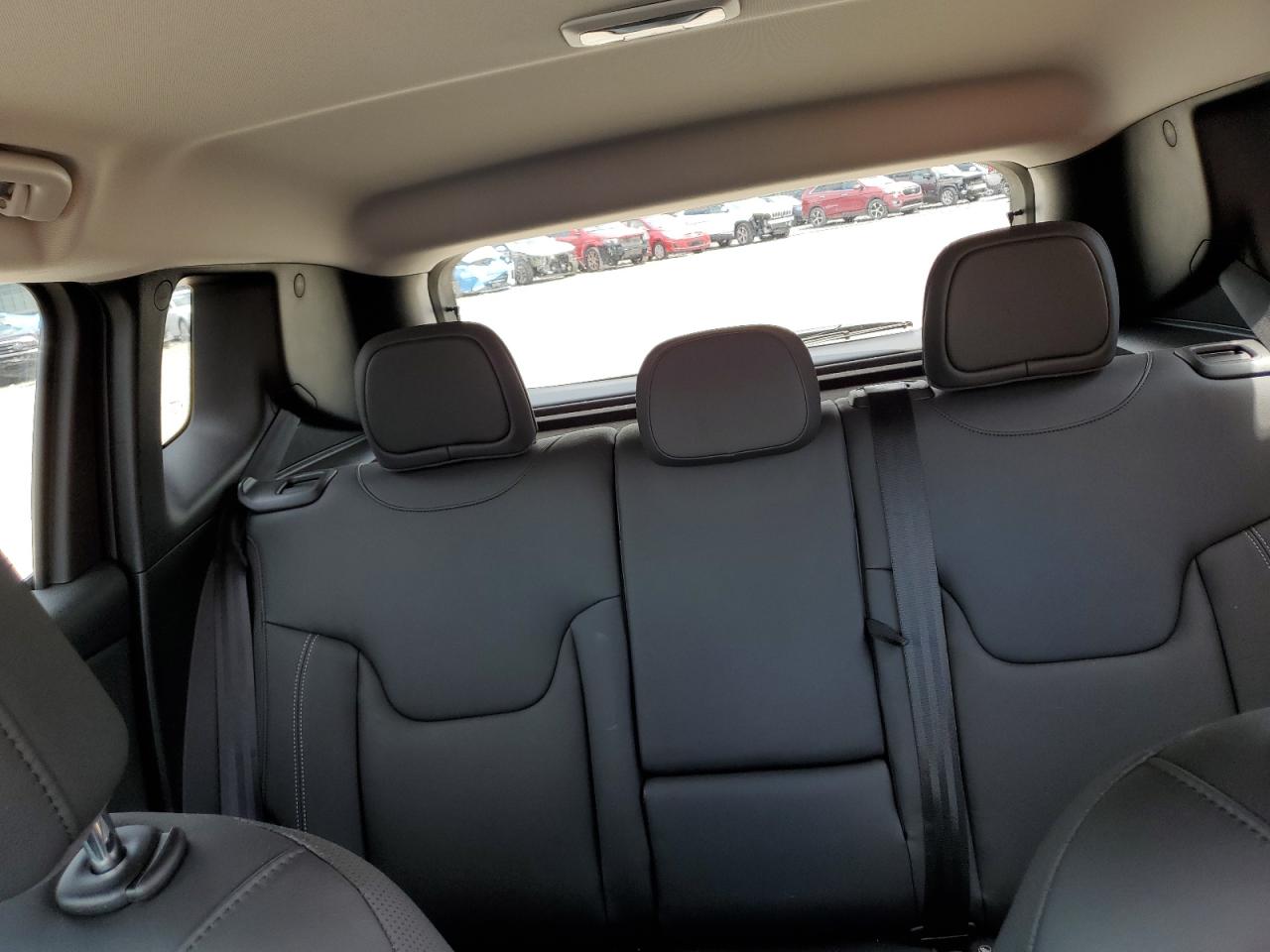 2021 Jeep Renegade Limited VIN: ZACNJDD18MPM26061 Lot: 56952385