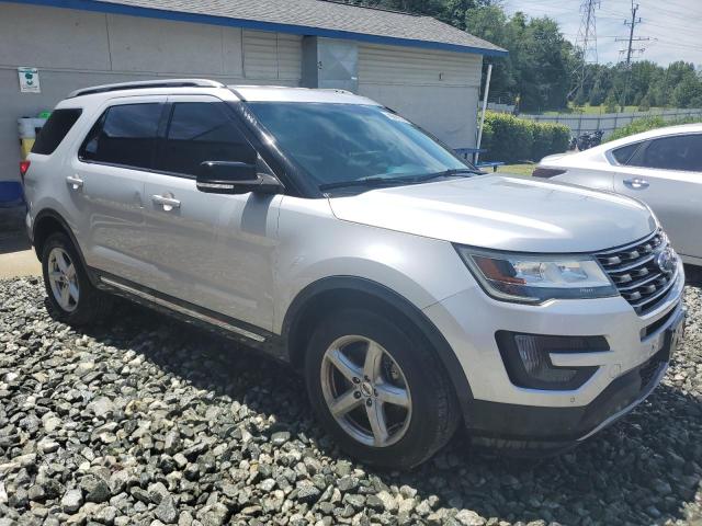  FORD EXPLORER 2016 Srebrny