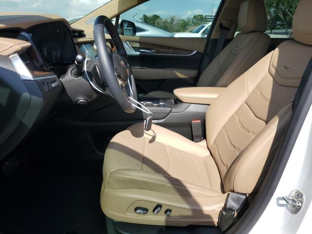  CADILLAC XT5 2024 Biały