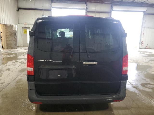  MERCEDES-BENZ METRIS 2018 Чорний