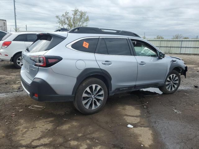  SUBARU OUTBACK 2023 Серебристый