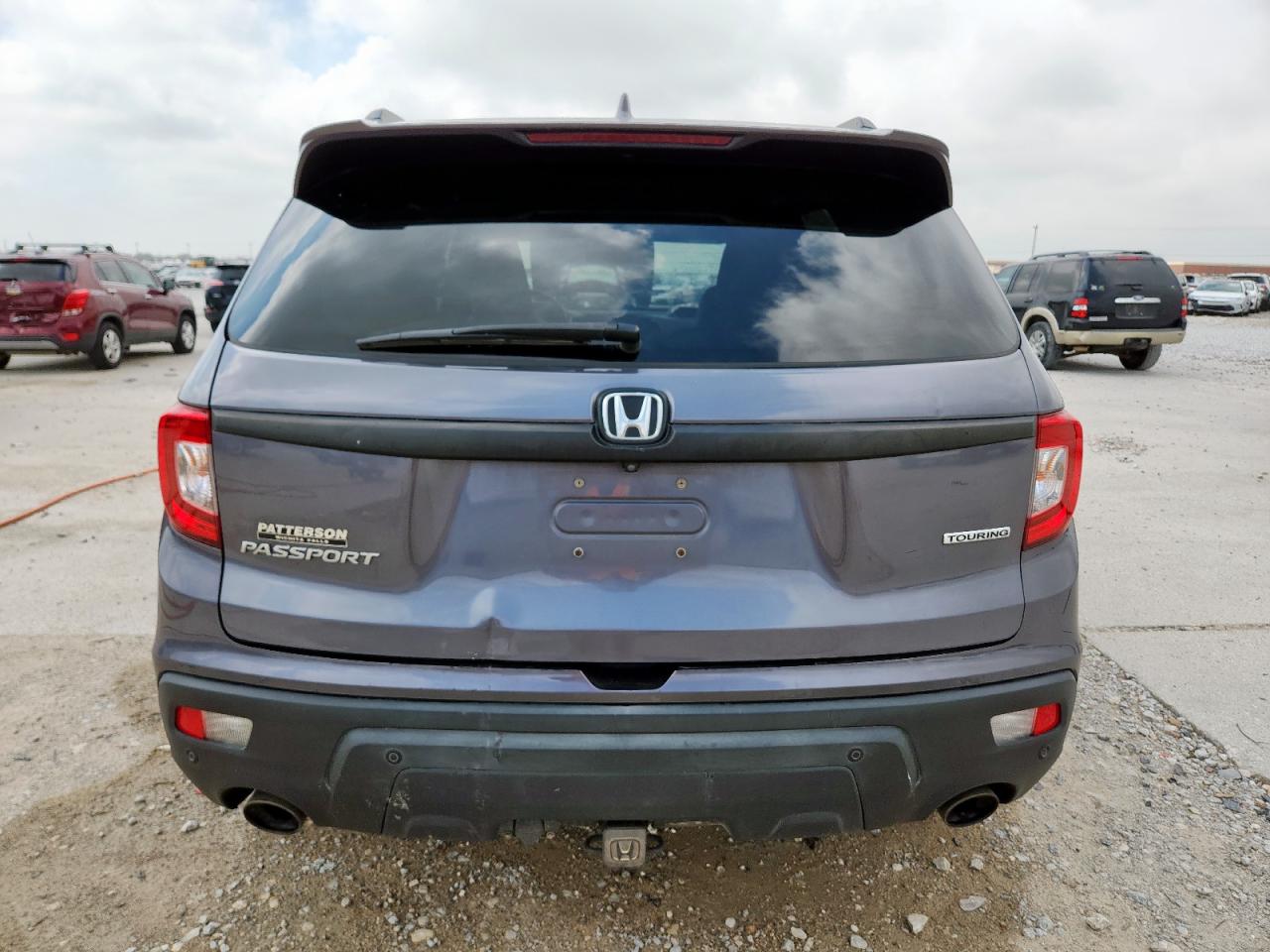 2020 Honda Passport Touring VIN: 5FNYF7H94LB003860 Lot: 58833295
