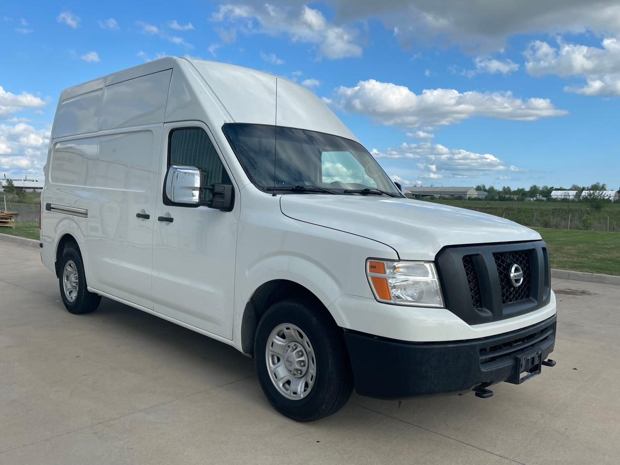 2018 Nissan Nv 2500 S for Sale in Oklahoma City, OK - Minor Dent/Scratches
