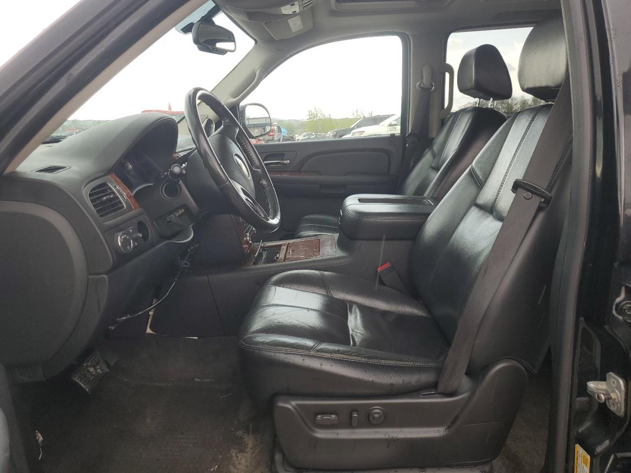 2007 Chevrolet Suburban K1500 VIN: 1GNFK16357J161905 Lot: 55074125