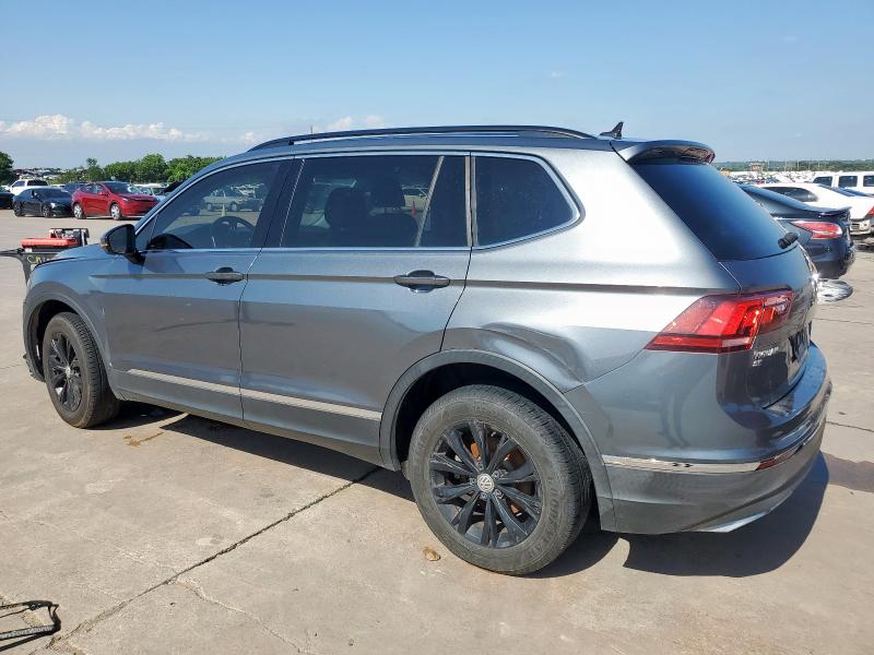  VOLKSWAGEN TIGUAN 2018 Серый