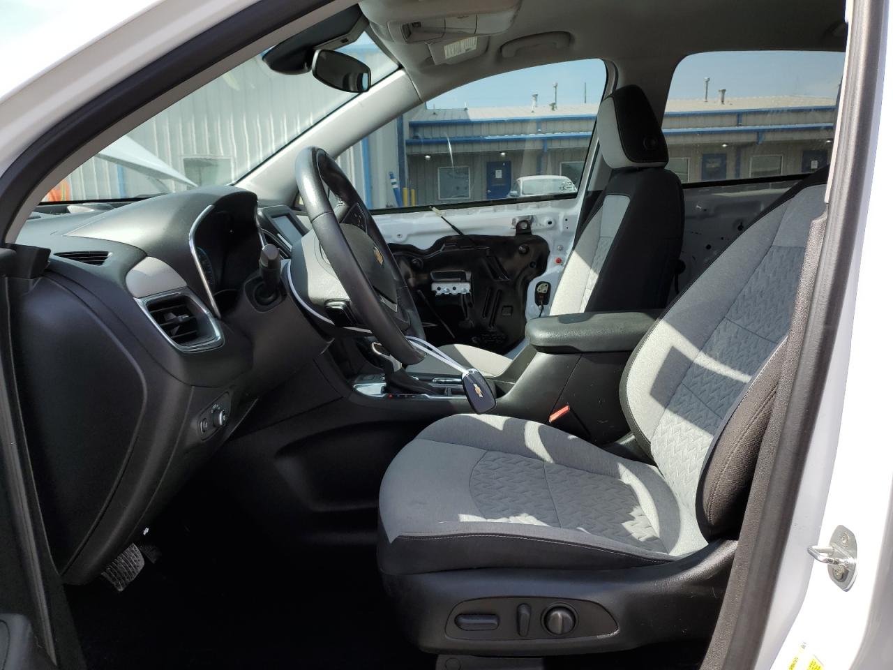 2022 Chevrolet Equinox Lt VIN: 3GNAXKEV9NL261015 Lot: 57119455