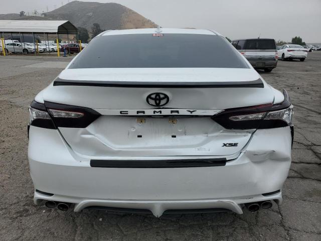  TOYOTA CAMRY 2020 Білий