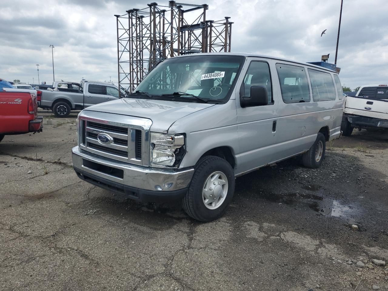 2009 Ford Econoline - Image 1