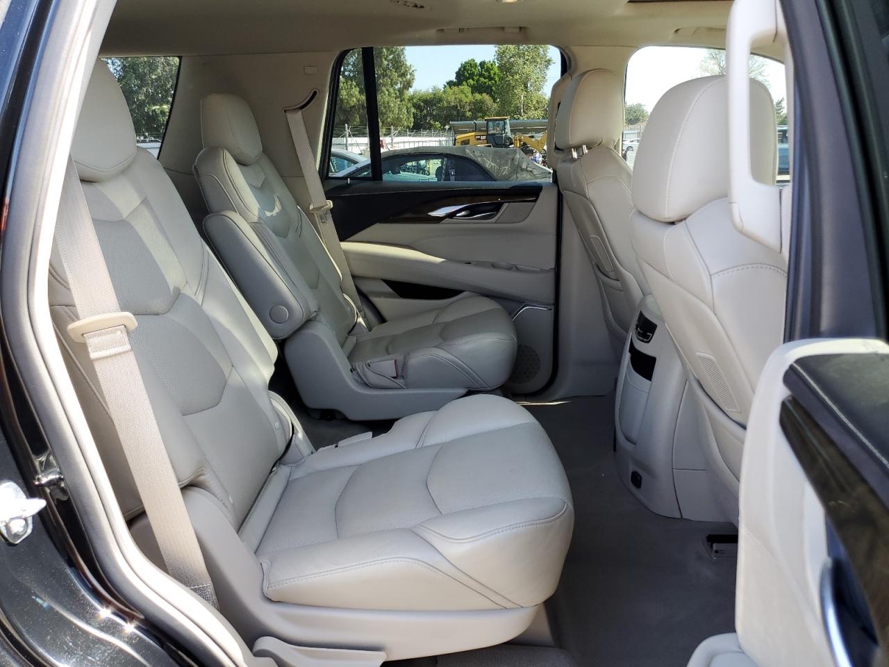 2018 Cadillac Escalade Luxury VIN: 1GYS3BKJ9JR244108 Lot: 57408645