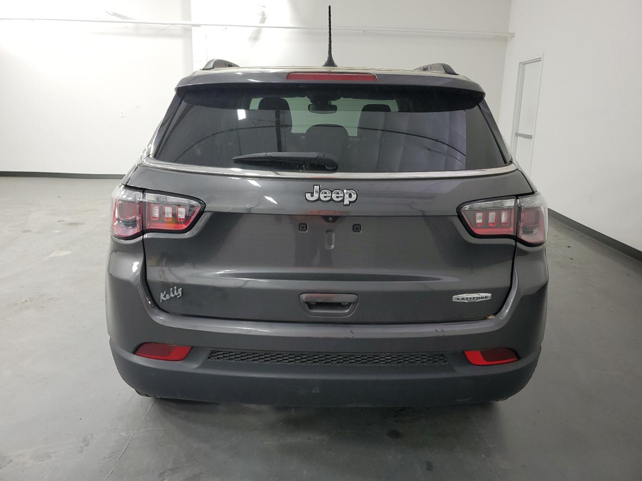 2022 Jeep Compass Latitude VIN: 3C4NJCBB4NT213742 Lot: 56679525