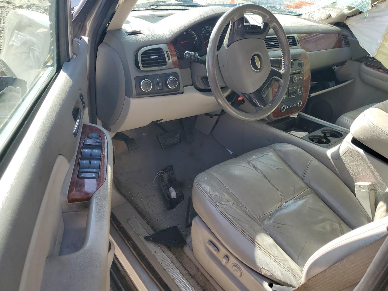 2007 Chevrolet Suburban K1500 VIN: 1GNFK16397J218901 Lot: 55695095