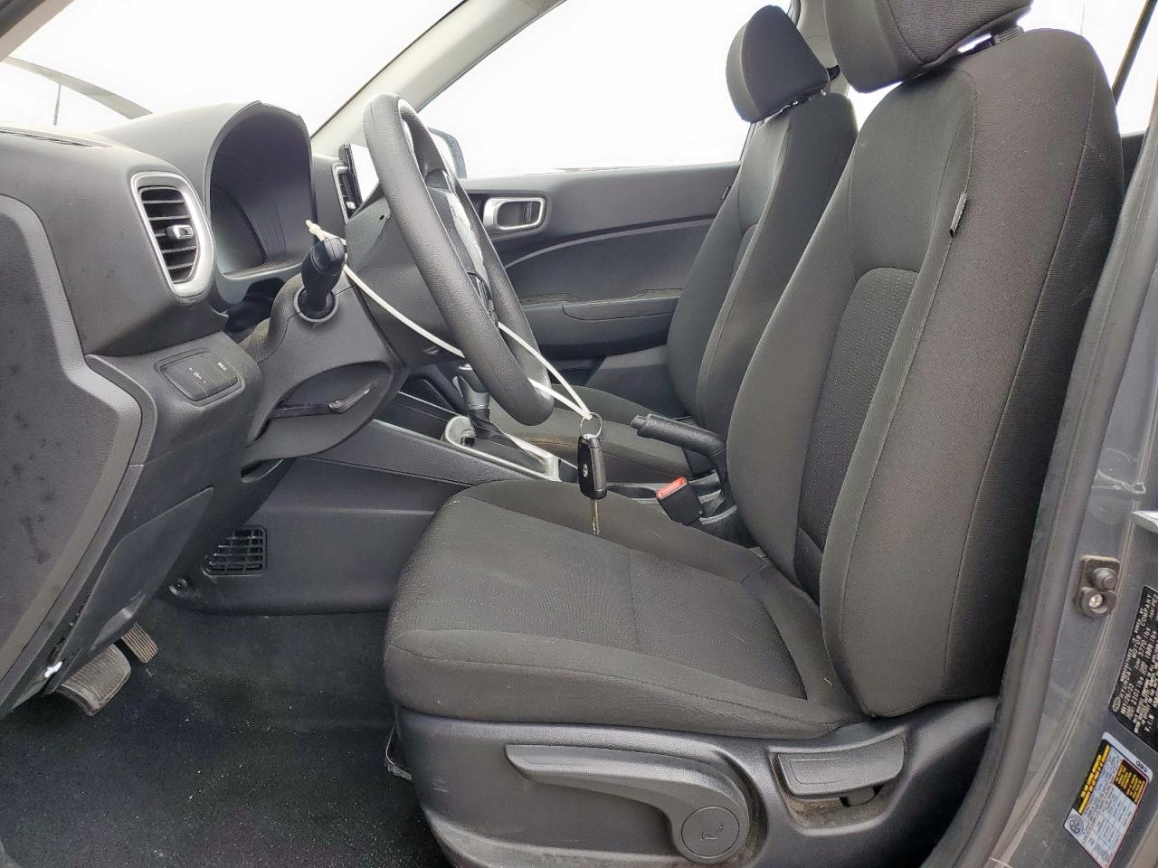 2023 Hyundai Venue Se VIN: KMHRB8A30PU265573 Lot: 56386975