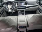 2017 Toyota Highlander Se   for Sale in Pennsburg, PA - Front End