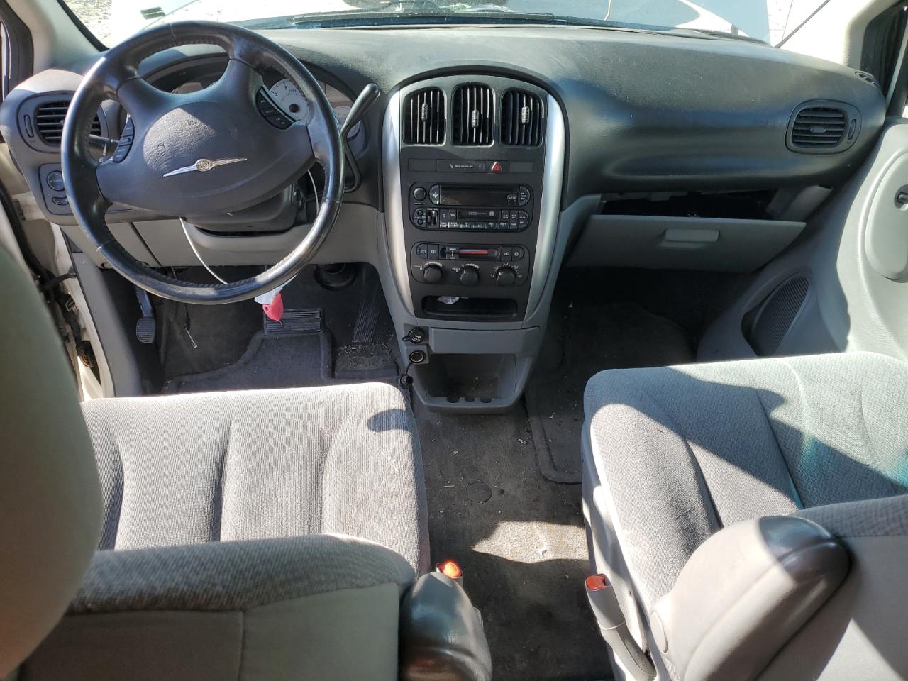 2005 Chrysler Town & Country Touring VIN: 2C4GP54L75R391558 Lot: 58985095