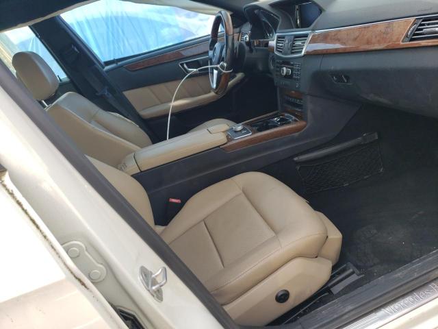 MERCEDES-BENZ E-CLASS 2012 Белый