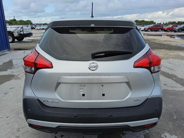  NISSAN KICKS 2020 Silver