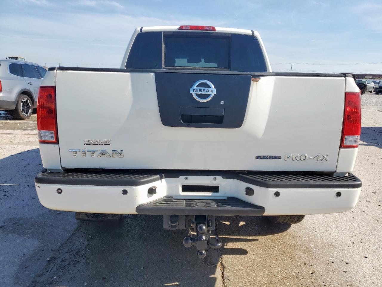 2011 Nissan Titan S VIN: 1N6BA0EC2BN301350 Lot: 58921725