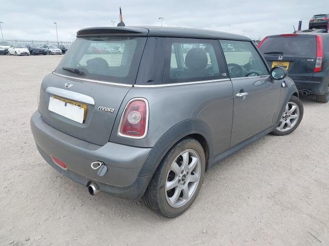 2010 MINI COOPER GRA