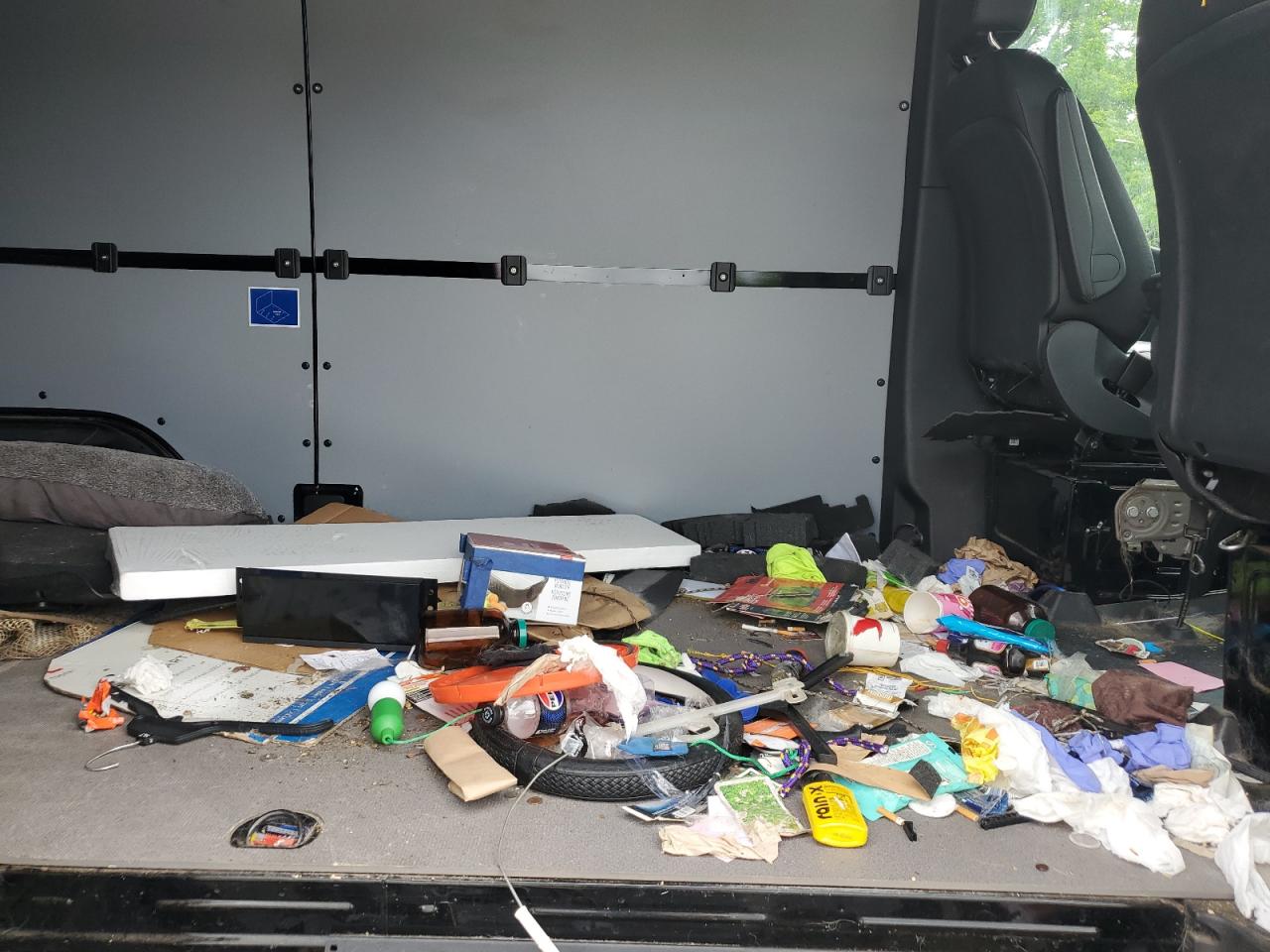 2020 Mercedes-Benz Sprinter 2500 VIN: W1W4EBVY8LP205384 Lot: 57255655