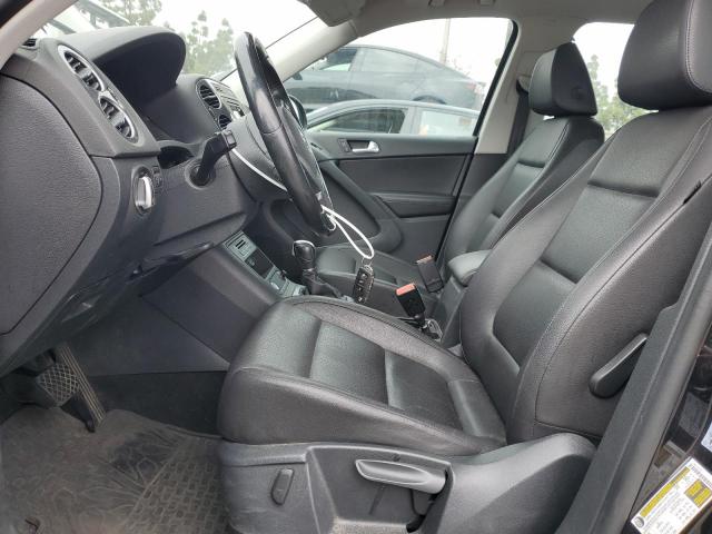  VOLKSWAGEN TIGUAN 2016 Черный