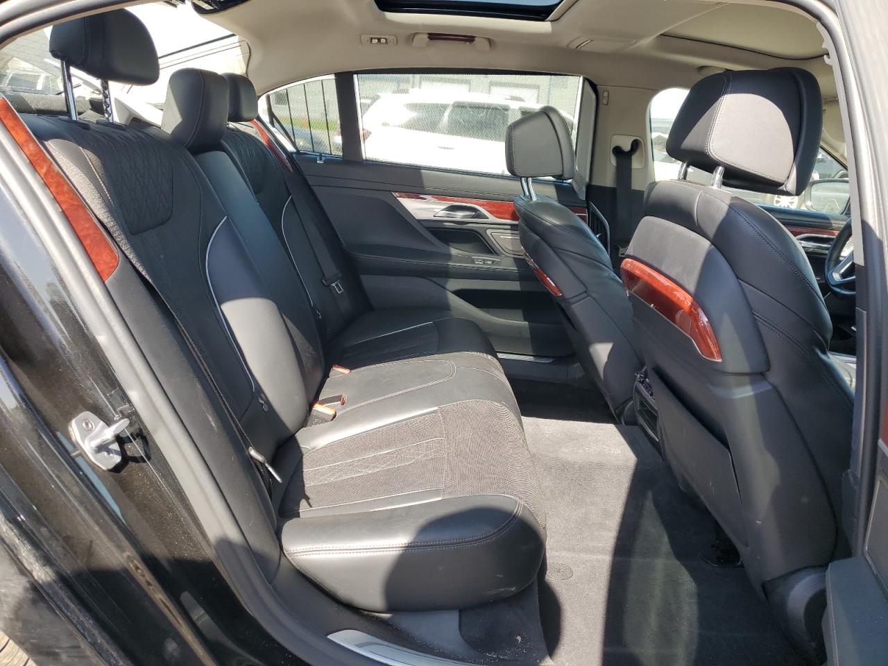 2019 BMW Alpina B7 VIN: WBA7F2C13KB242430 Lot: 55525835