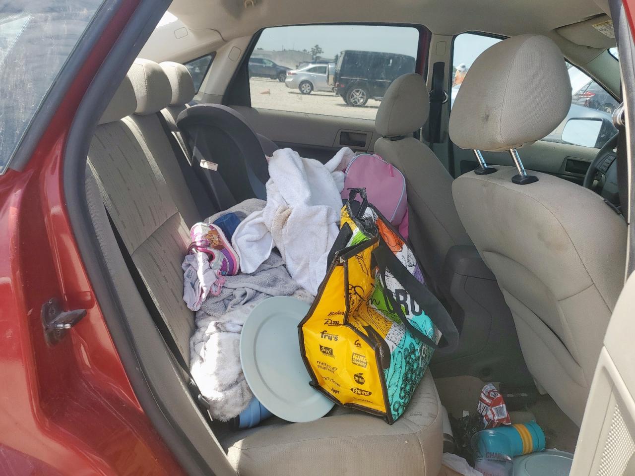 2010 Ford Focus Se VIN: 1FAHP3FN4AW262580 Lot: 58425205