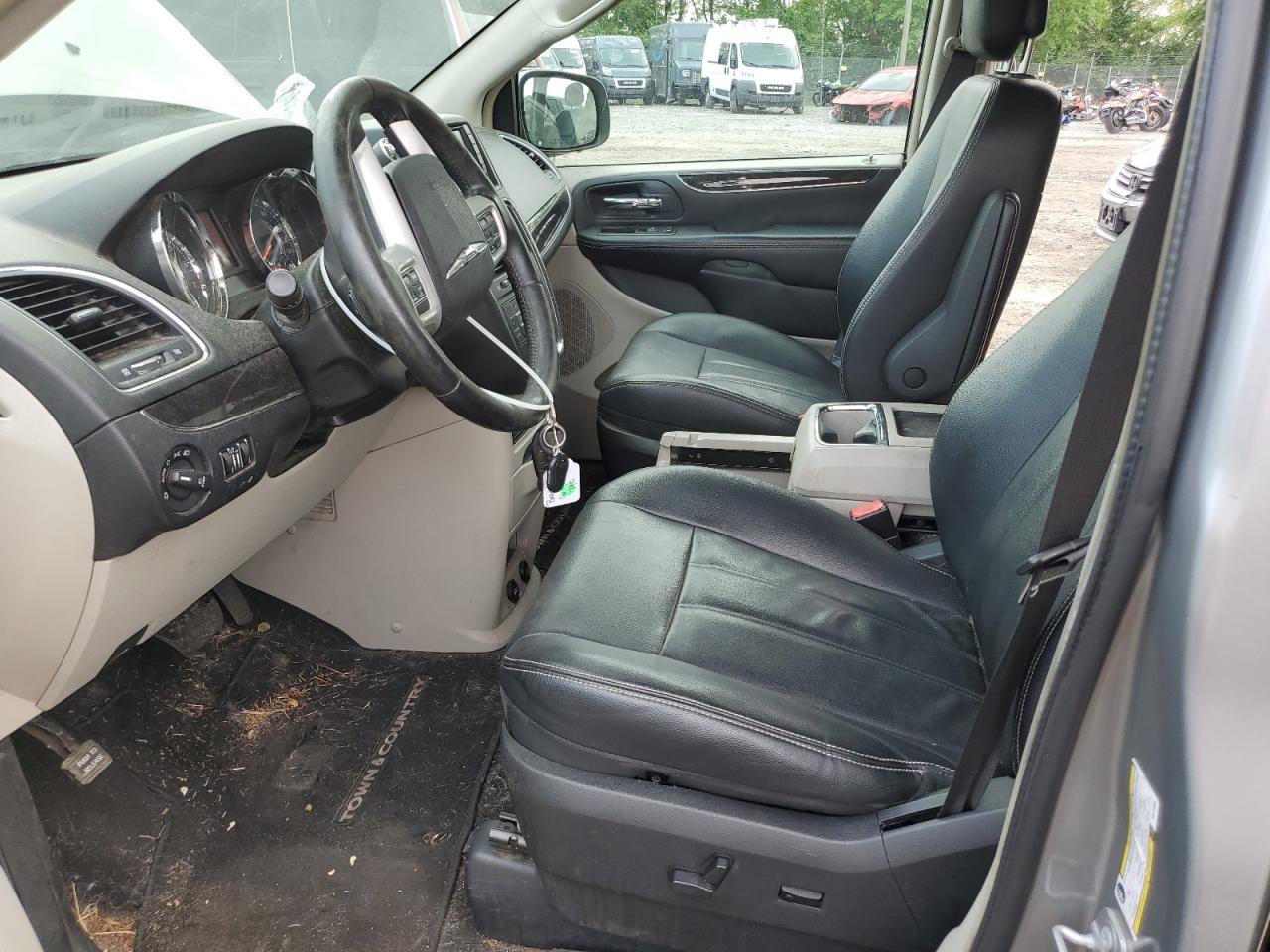 2016 Chrysler Town & Country Touring VIN: 2C4RC1BG8GR118683 Lot: 56908125